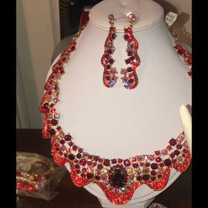 Necklace set
